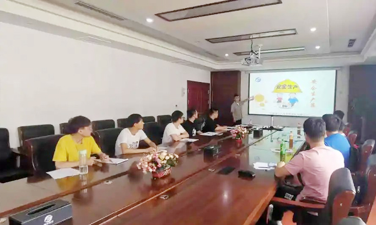 老子有钱lzyq88股份与辽工大开展多元校企合作